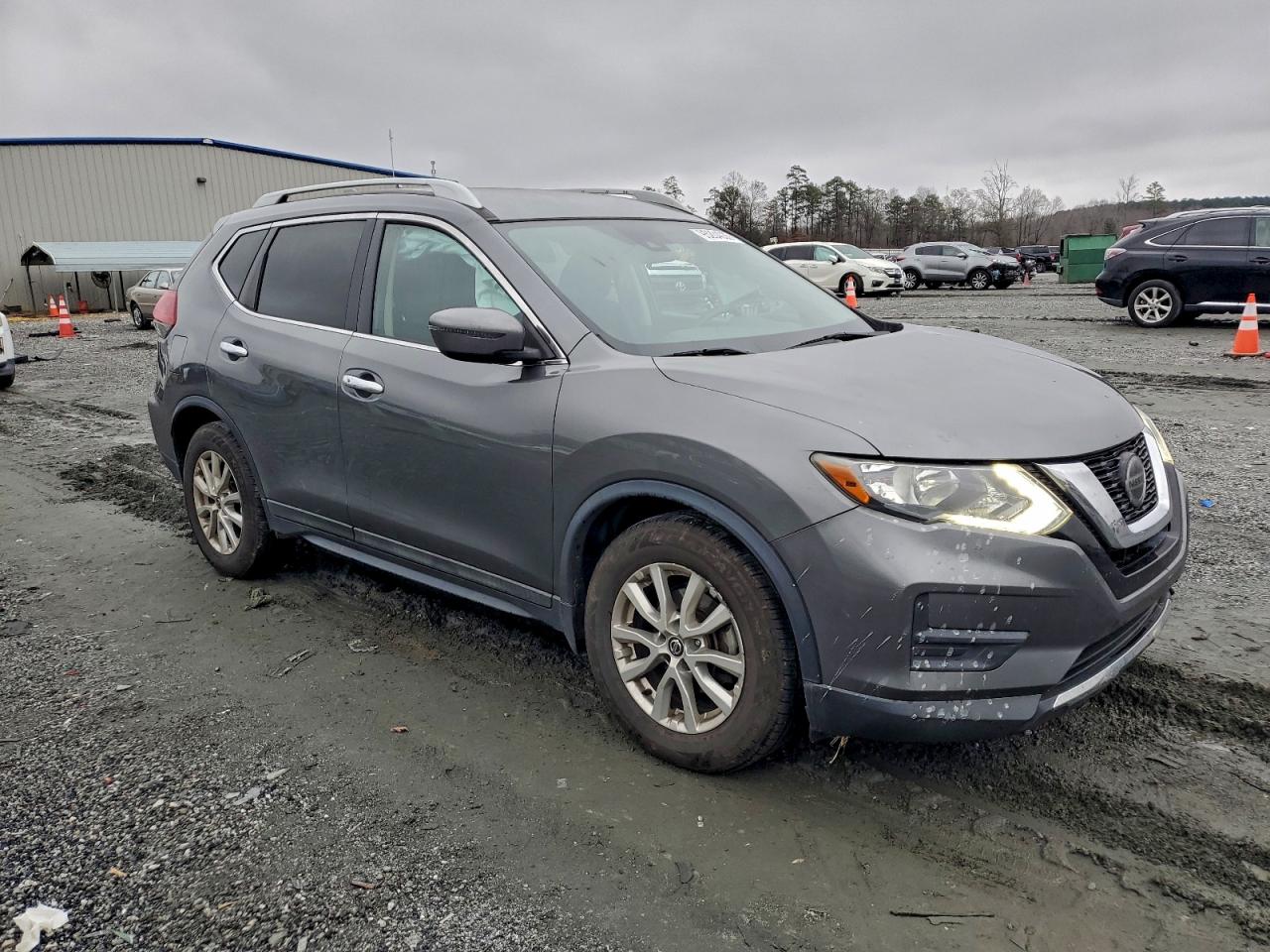 NISSAN ROGUE S 2019