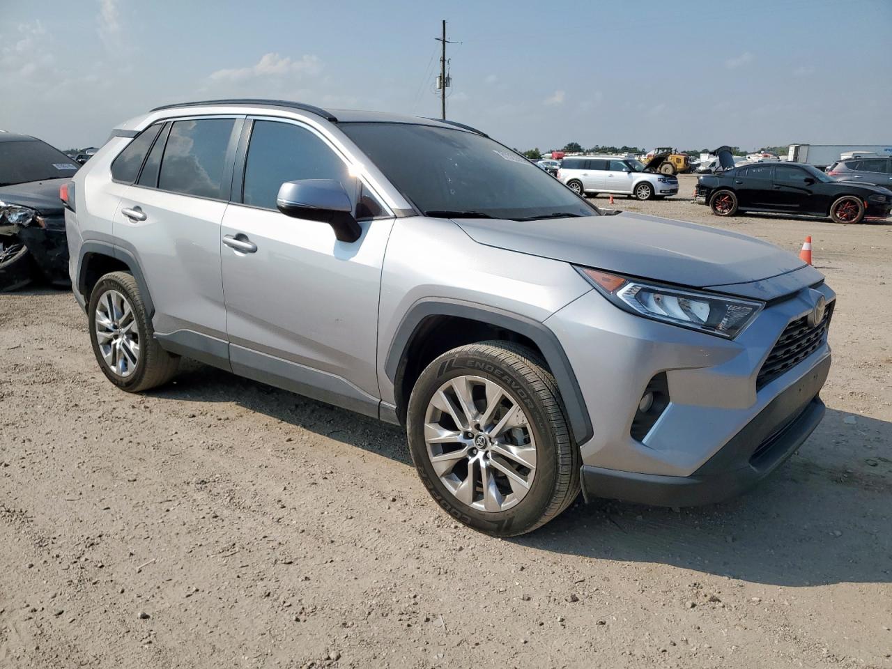 TOYOTA RAV4 XLE PREMIUM 2021