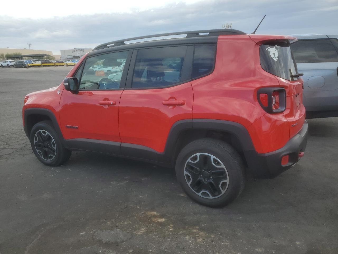 JEEP RENEGADE TRAILHAWK 2016