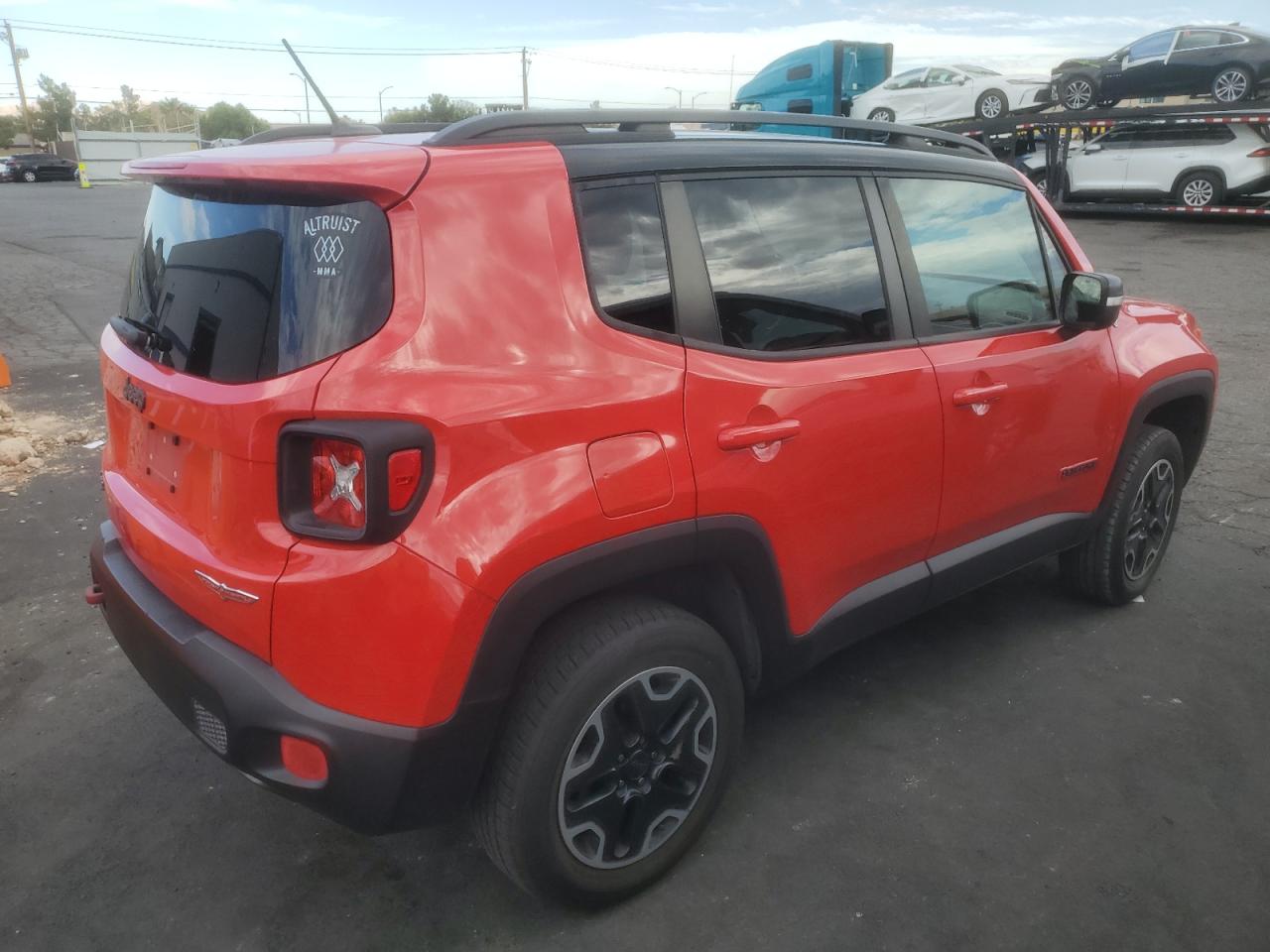 JEEP RENEGADE TRAILHAWK 2016