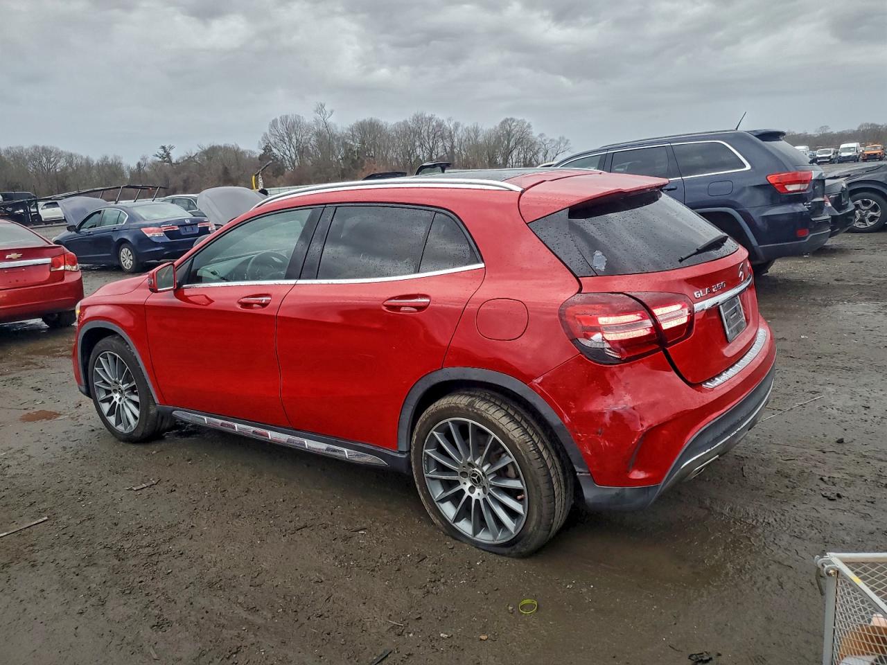 MERCEDES-BENZ GLA 250 4MATIC 2018