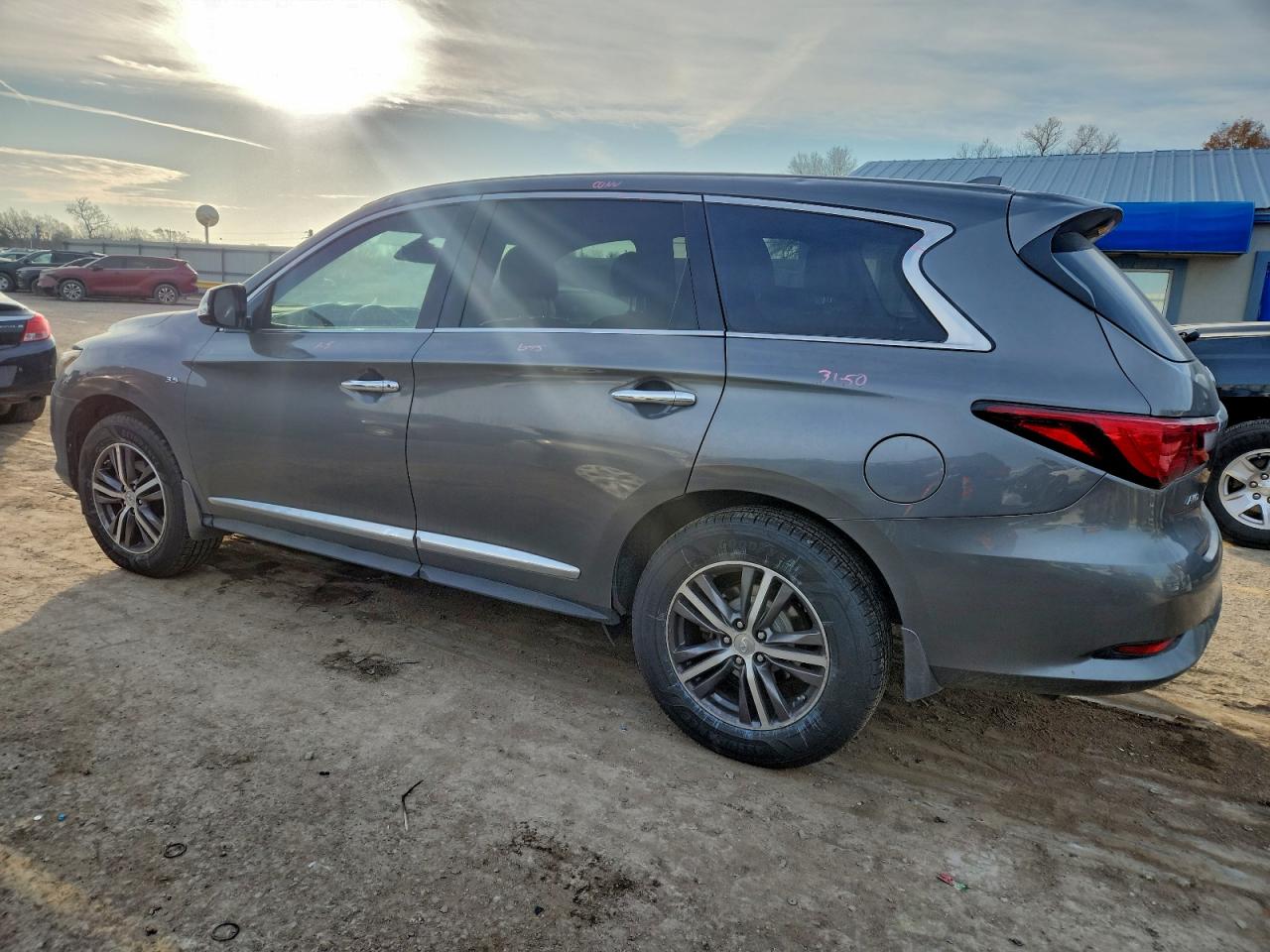 INFINITI QX60 LUXE 2019