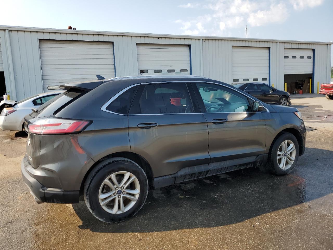 FORD EDGE SEL 2019