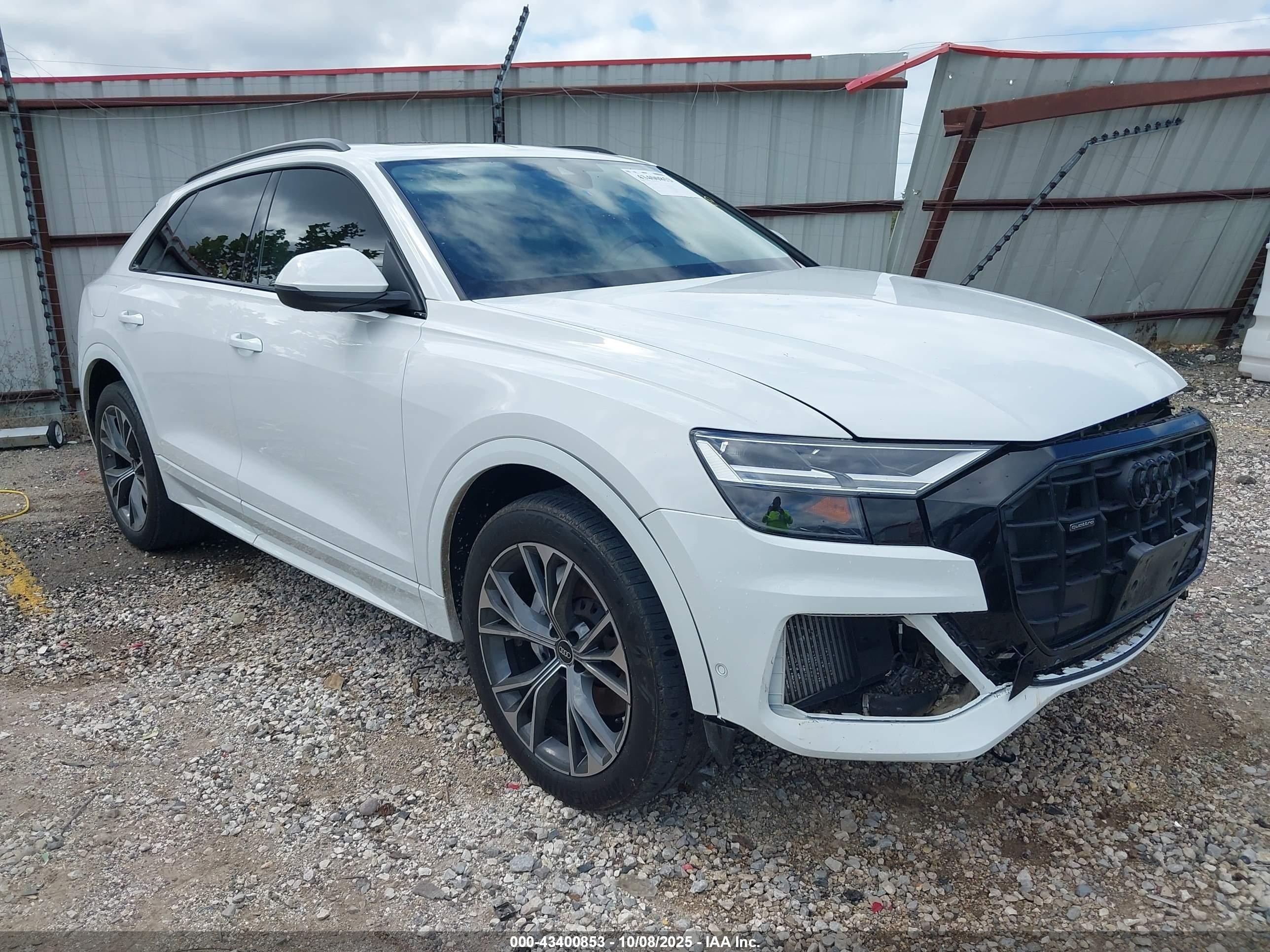 AUDI Q8 PREMIUM 55 TFSI QUATTRO TIPTRONIC 2022