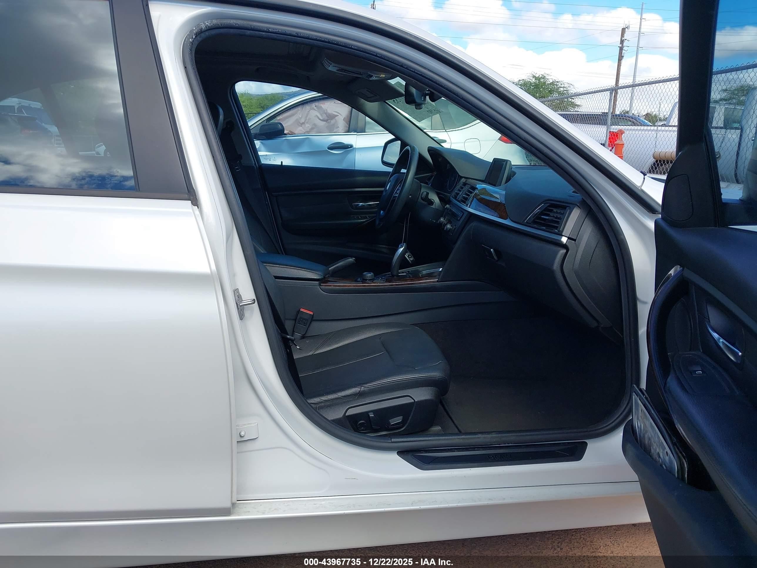 BMW 328I 2015