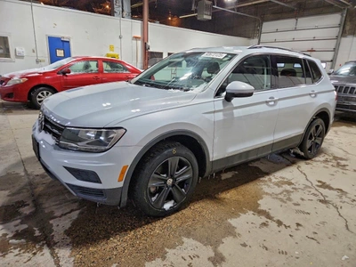 VOLKSWAGEN TIGUAN SE