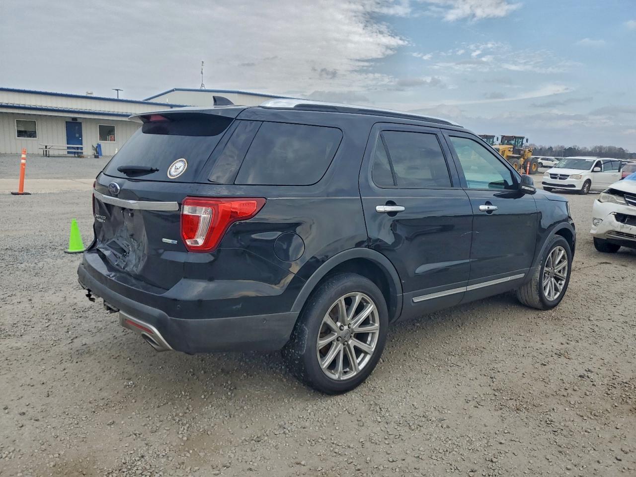 FORD EXPLORER LIMITED 2016