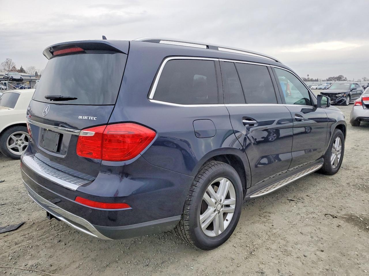 MERCEDES-BENZ GL 350 BLUETEC 2015
