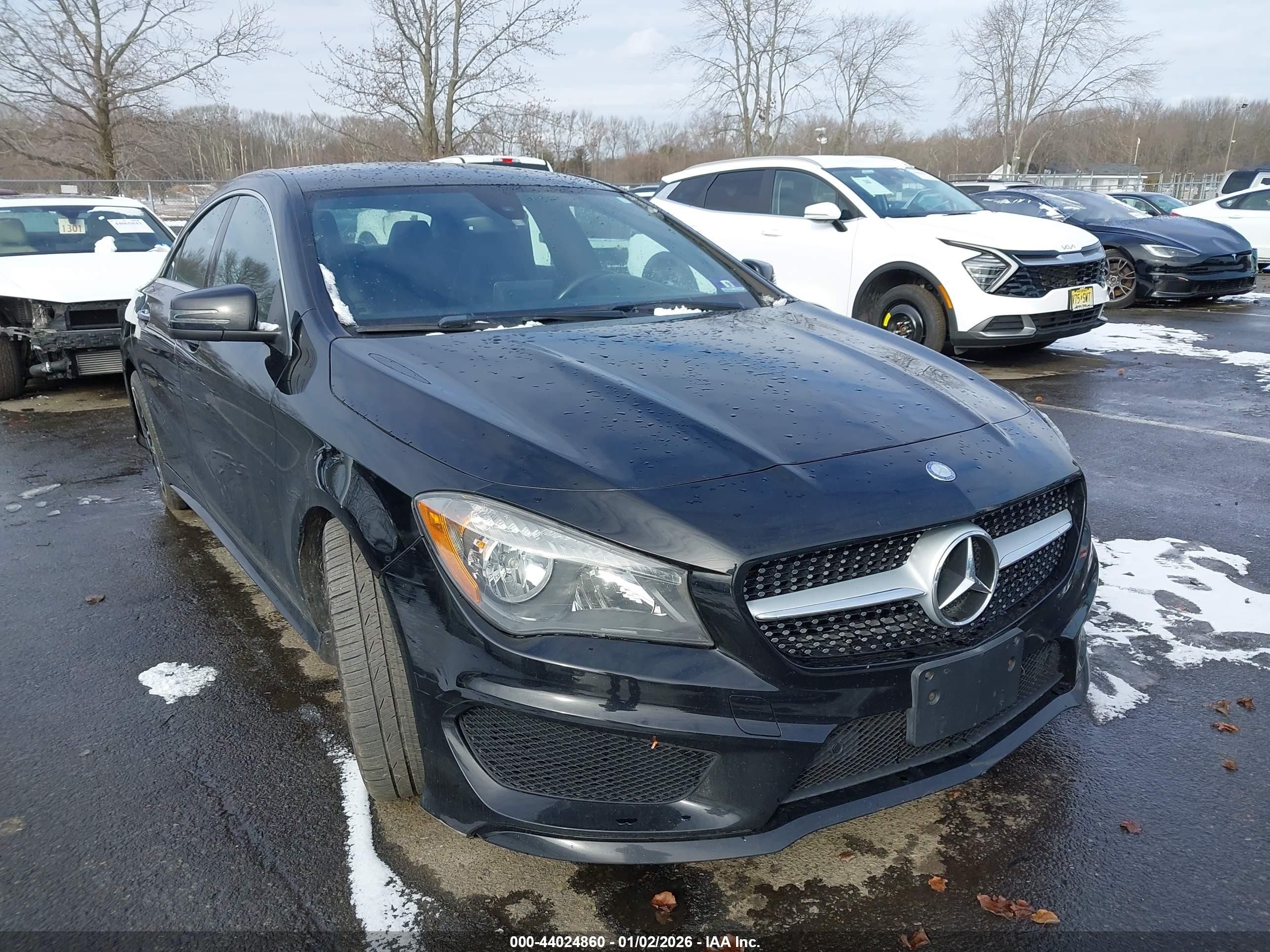 MERCEDES-BENZ CLA 250 4MATIC 2015