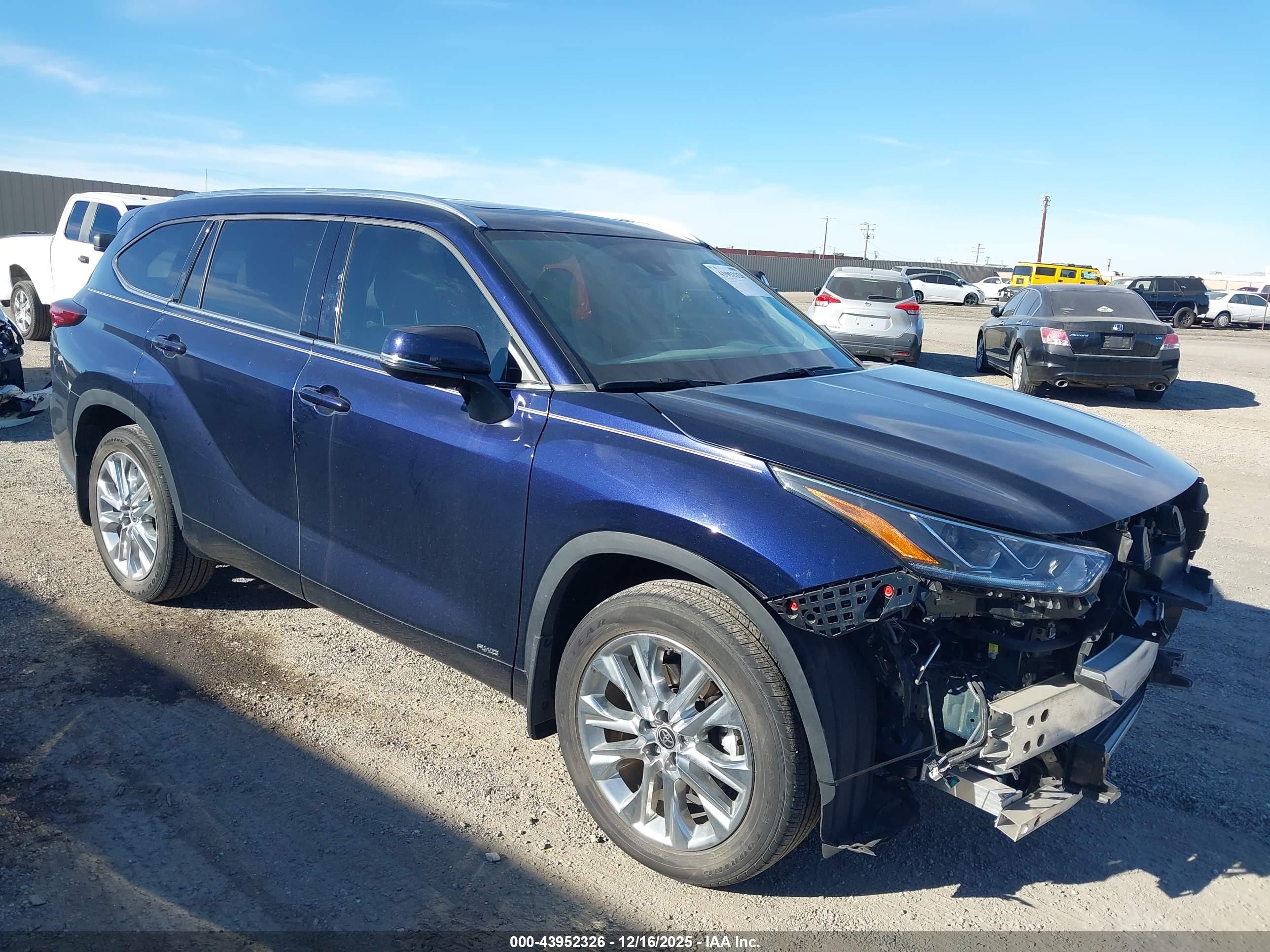 TOYOTA HIGHLANDER HYBRID LIMITED 2022