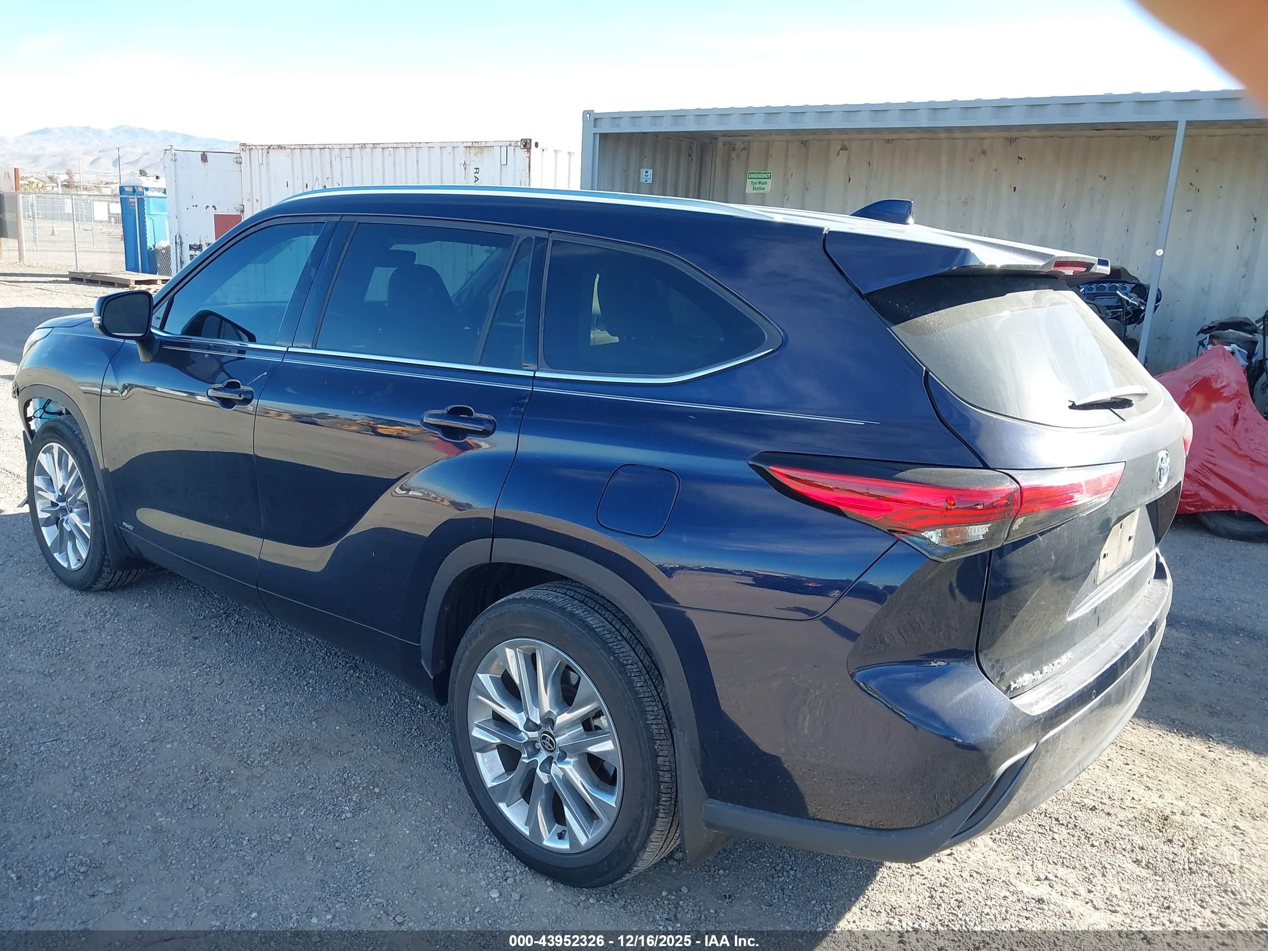 TOYOTA HIGHLANDER HYBRID LIMITED 2022