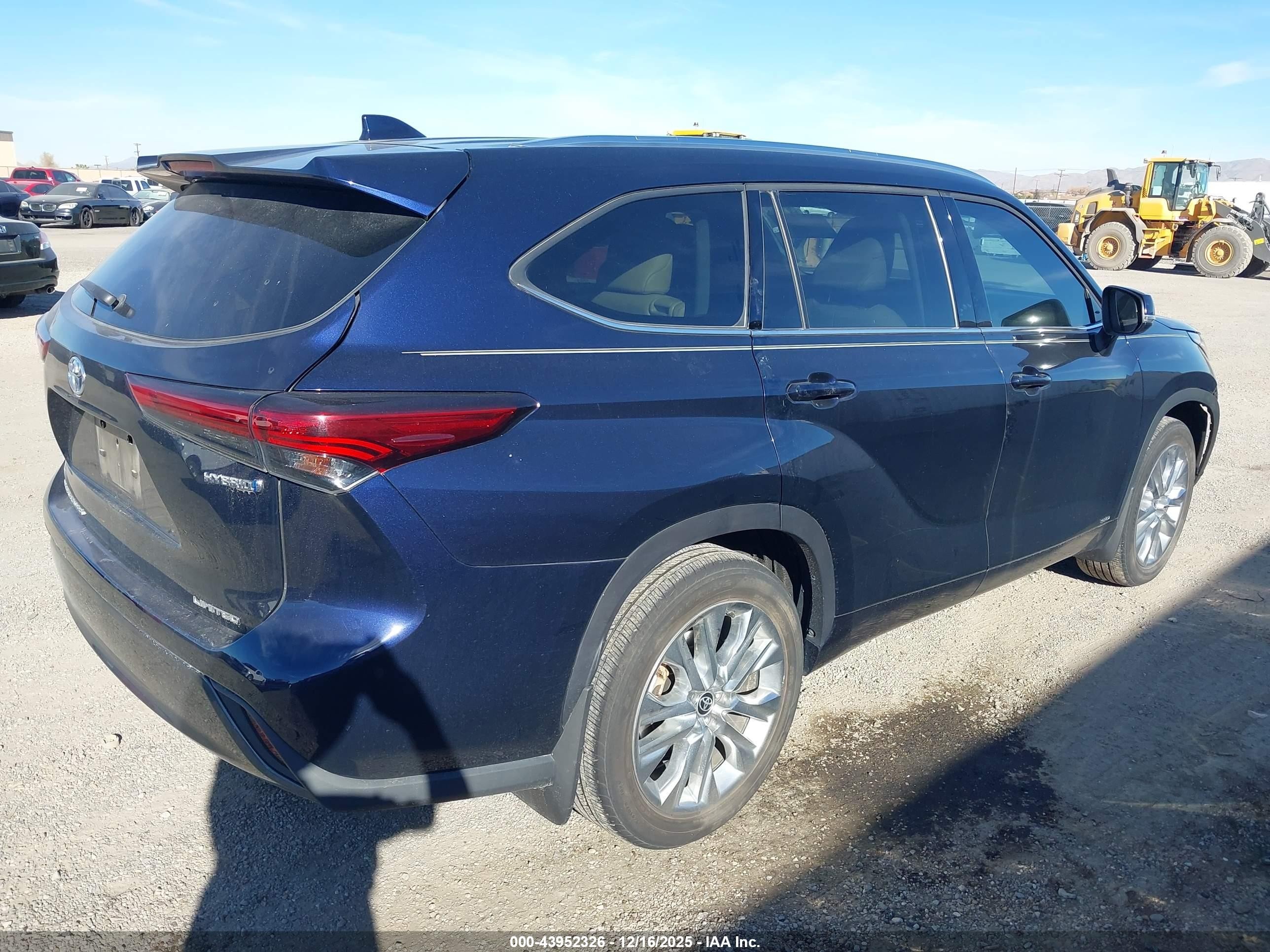 TOYOTA HIGHLANDER HYBRID LIMITED 2022
