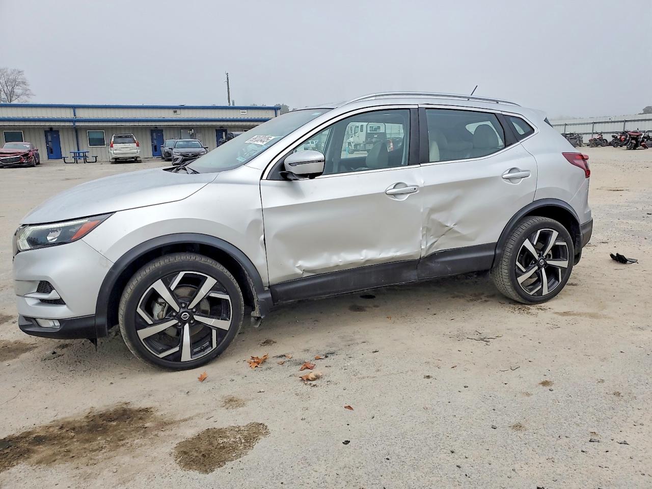 NISSAN ROGUE SPORT SL 2022