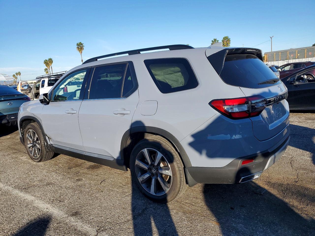 HONDA PILOT TOURING 2025