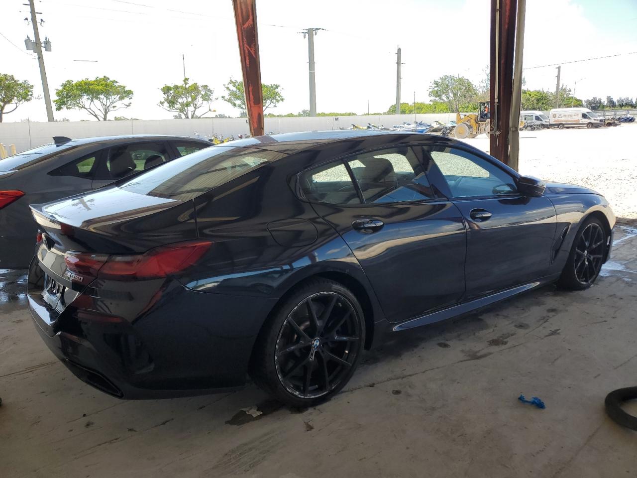 BMW M850XI 2022