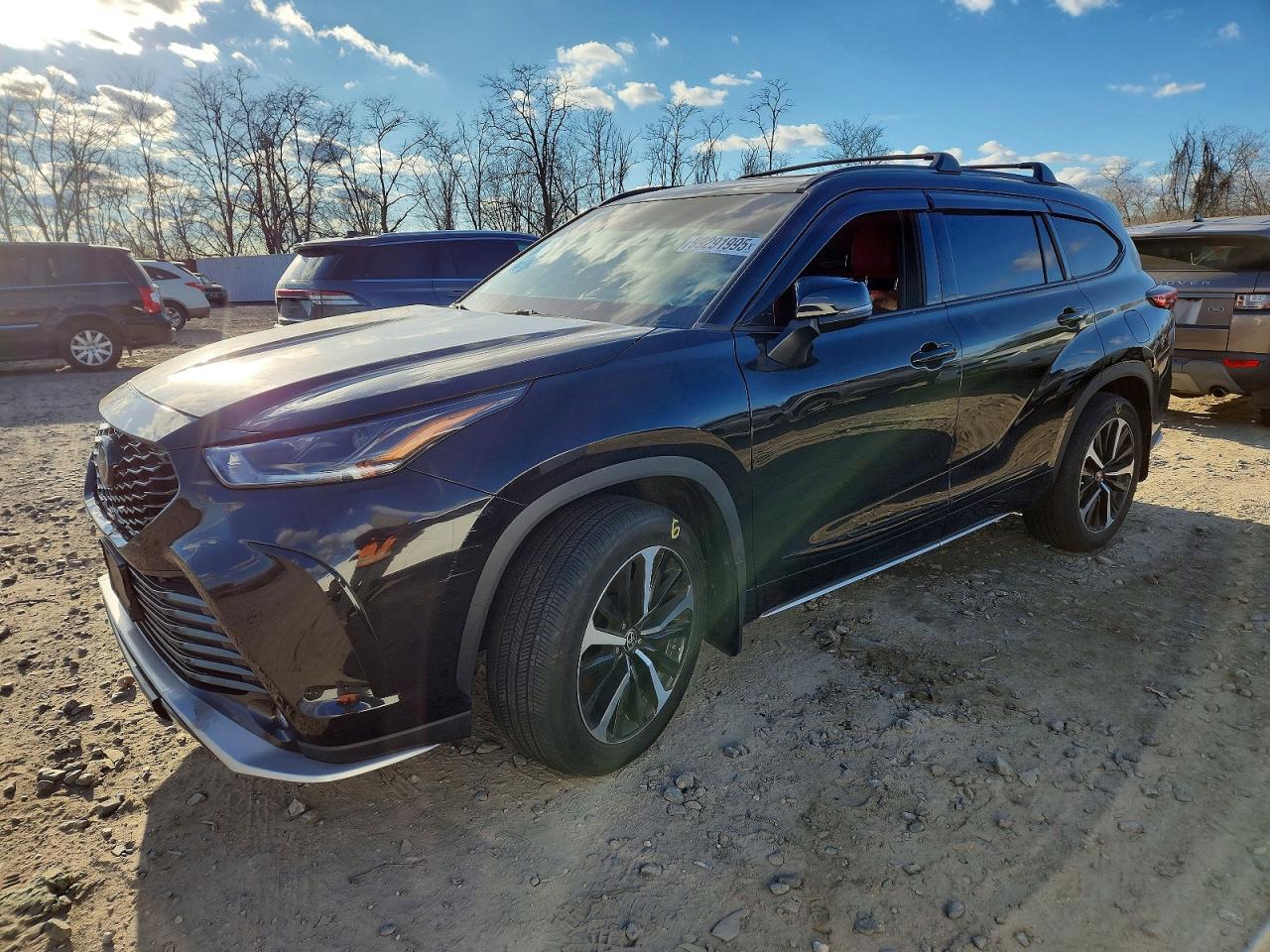 TOYOTA HIGHLANDER XSE 2021
