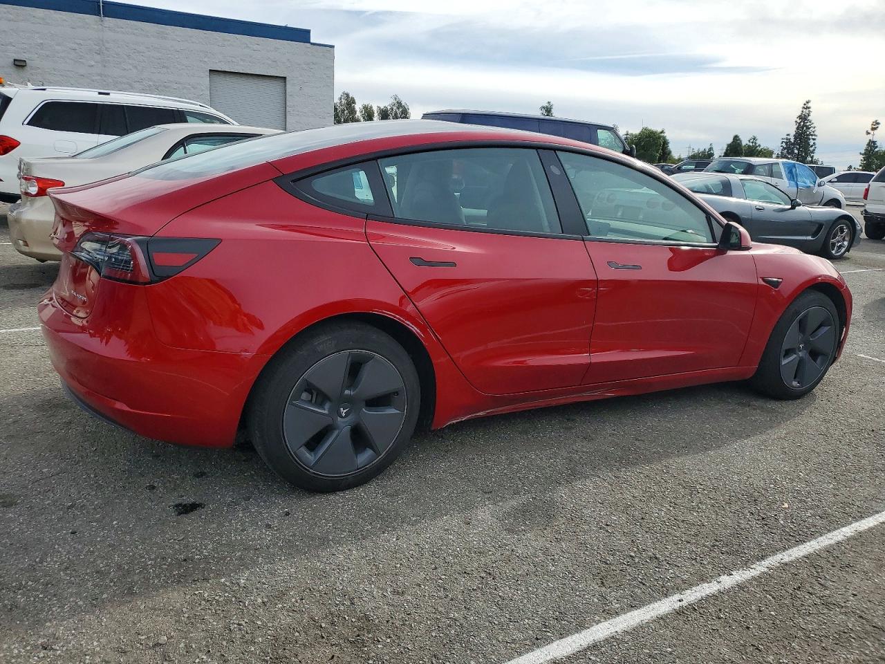 TESLA MODEL 3 2022