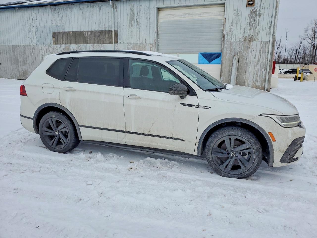 VOLKSWAGEN TIGUAN SE R-LINE BLACK 2024
