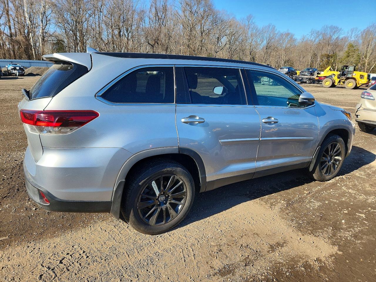 TOYOTA HIGHLANDER SE 2019