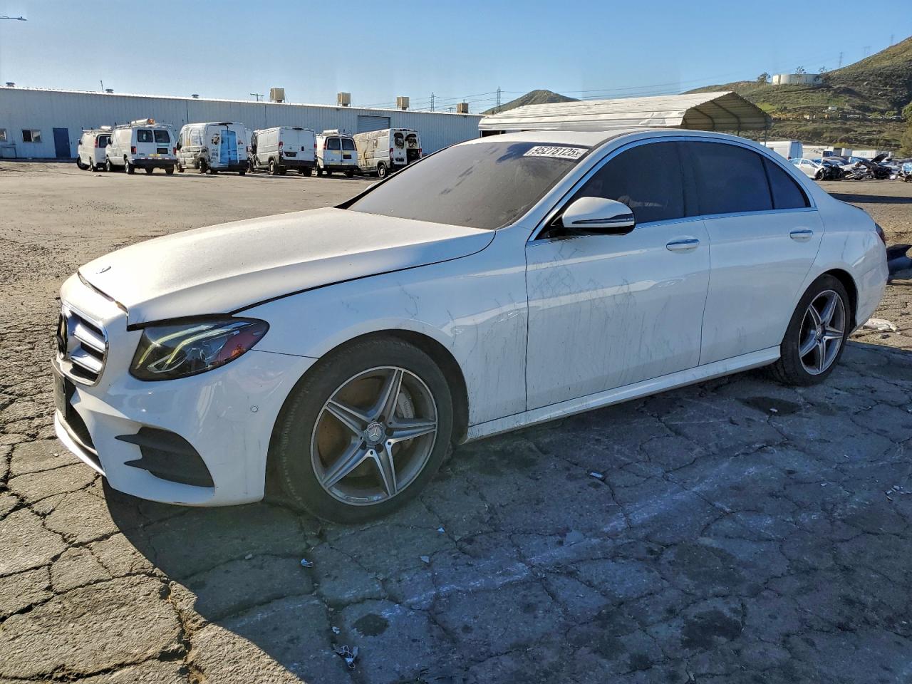 MERCEDES-BENZ E 300 2017