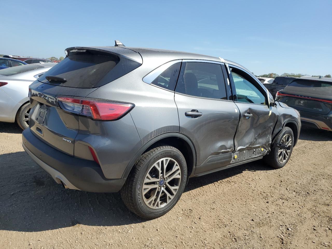 FORD ESCAPE SEL 2022