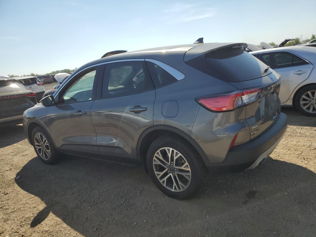FORD ESCAPE SEL 2022