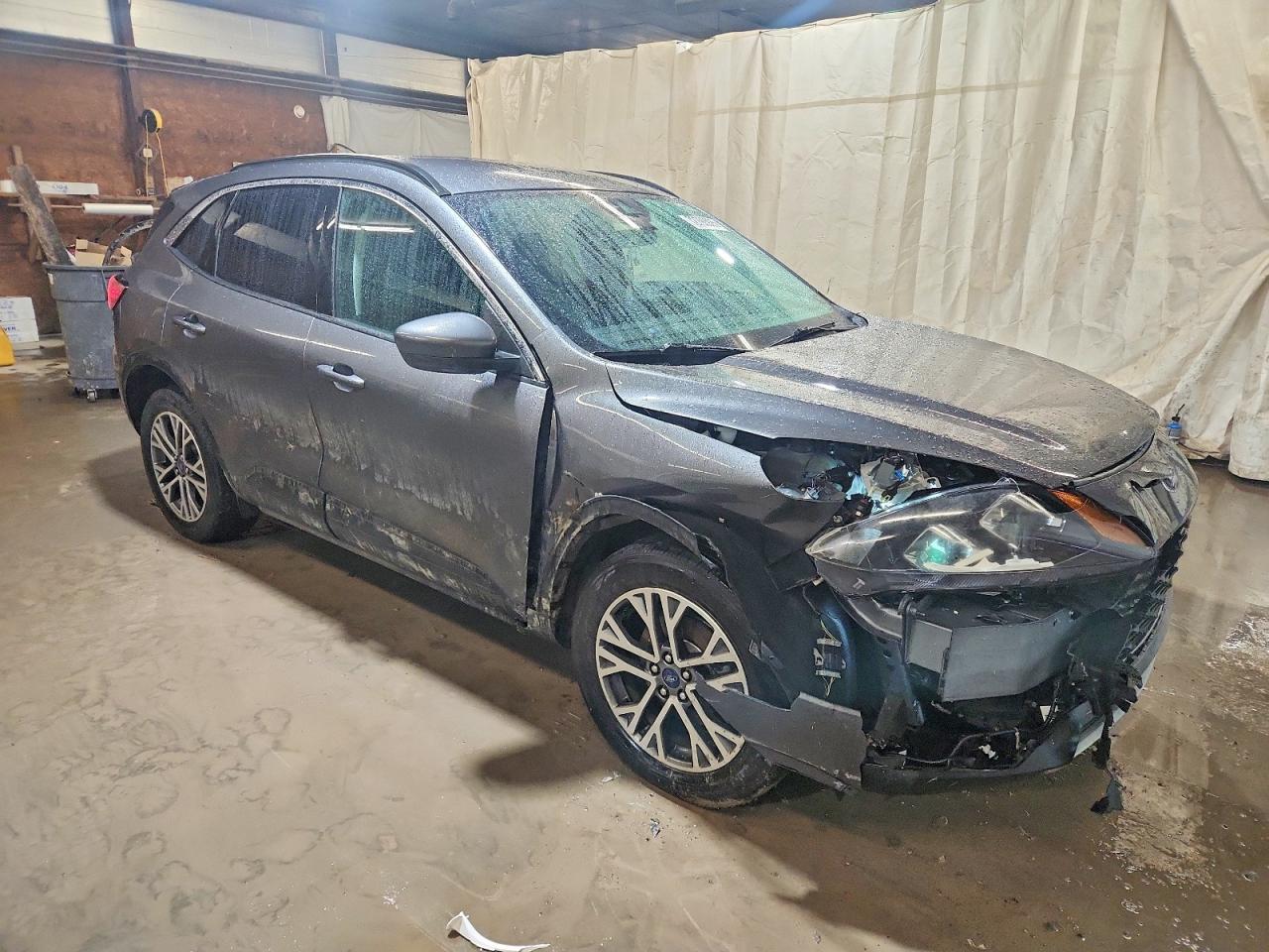 FORD ESCAPE SEL 2021