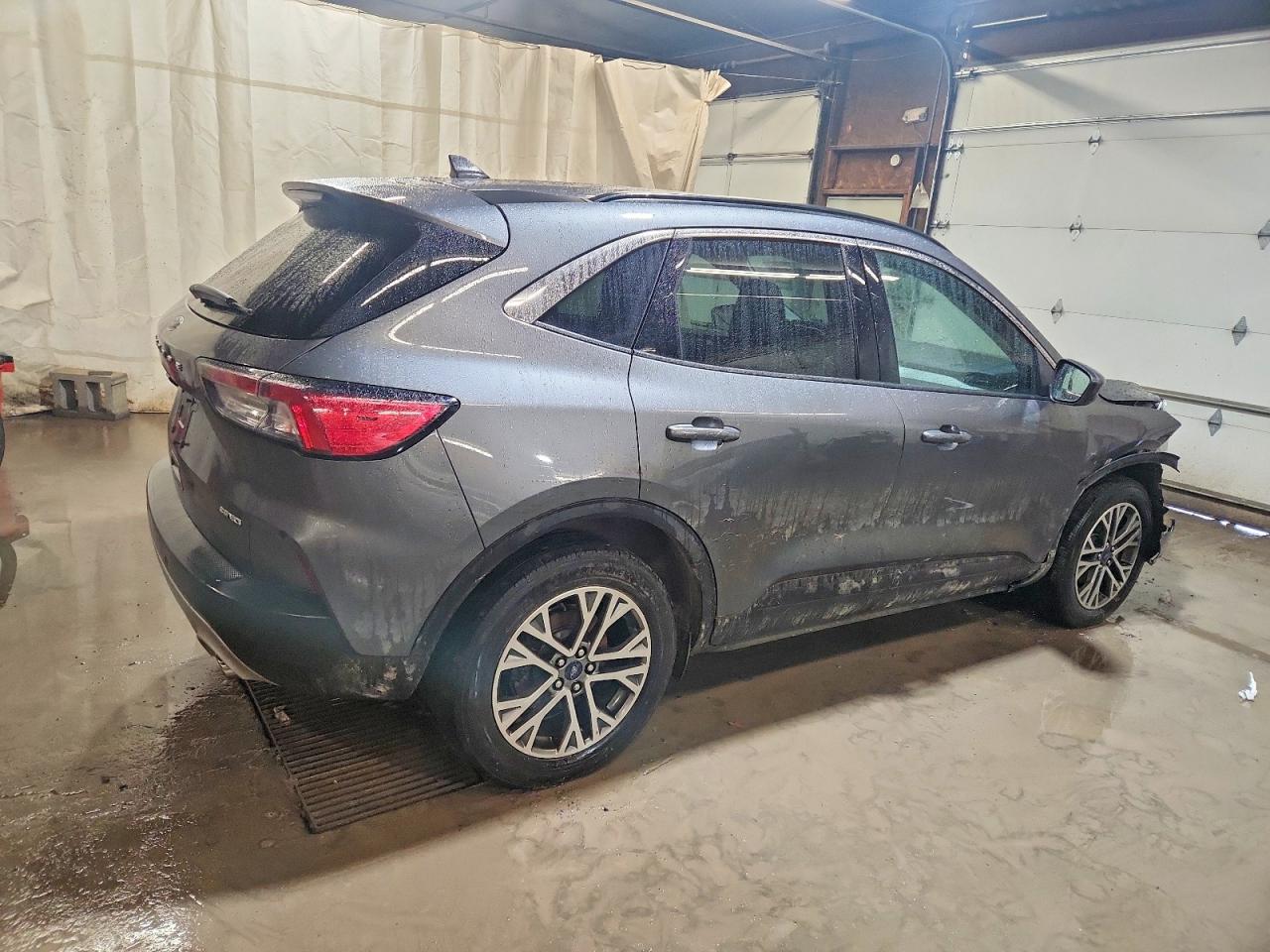 FORD ESCAPE SEL 2021