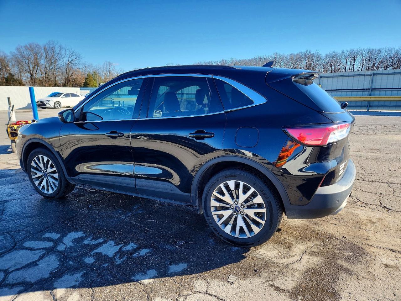 FORD ESCAPE TITANIUM 2020