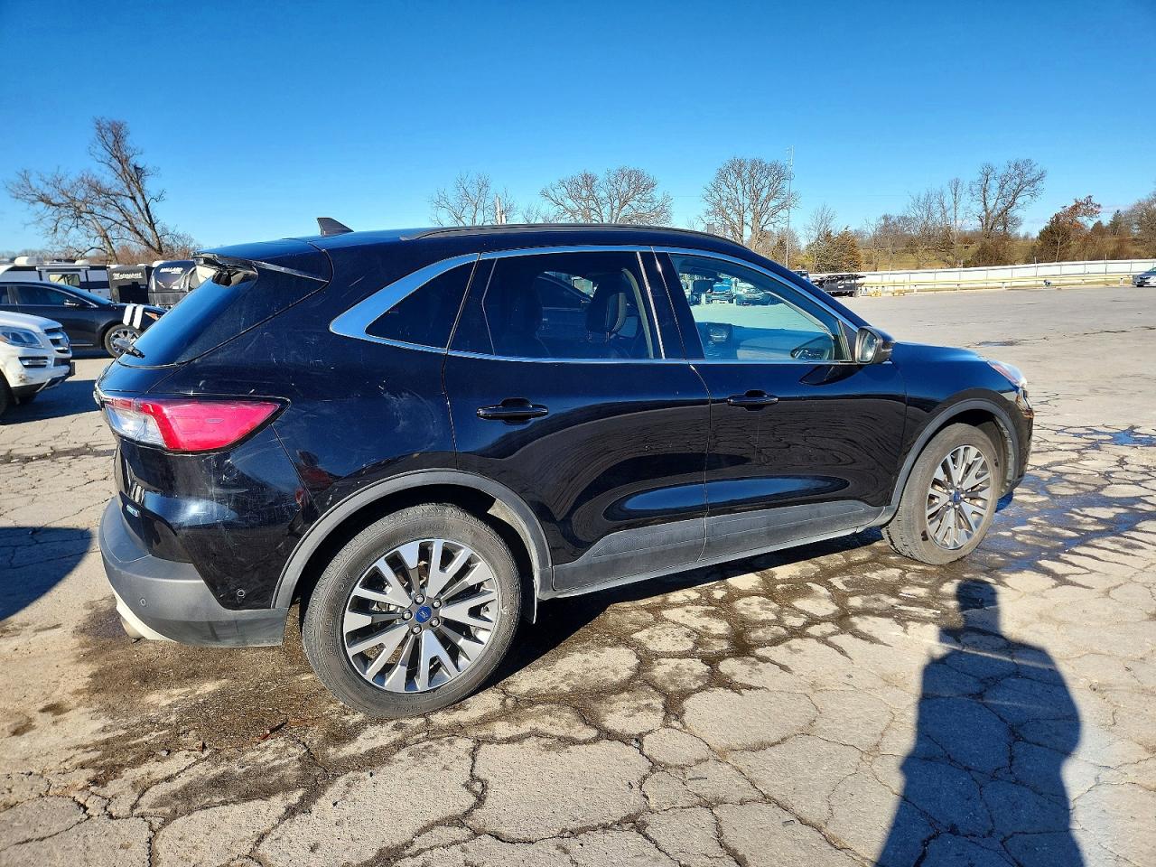 FORD ESCAPE TITANIUM 2020