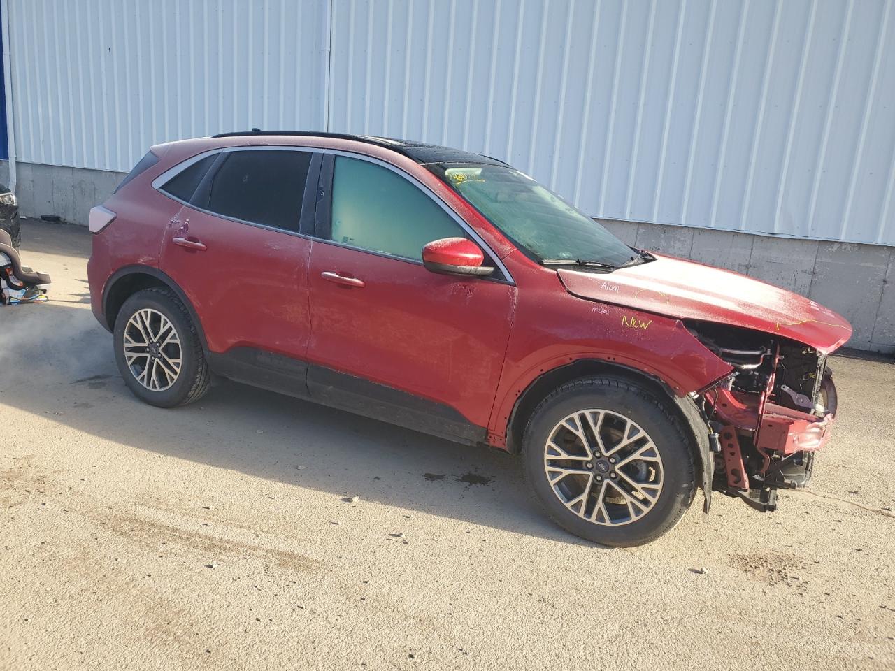 FORD ESCAPE SEL 2022