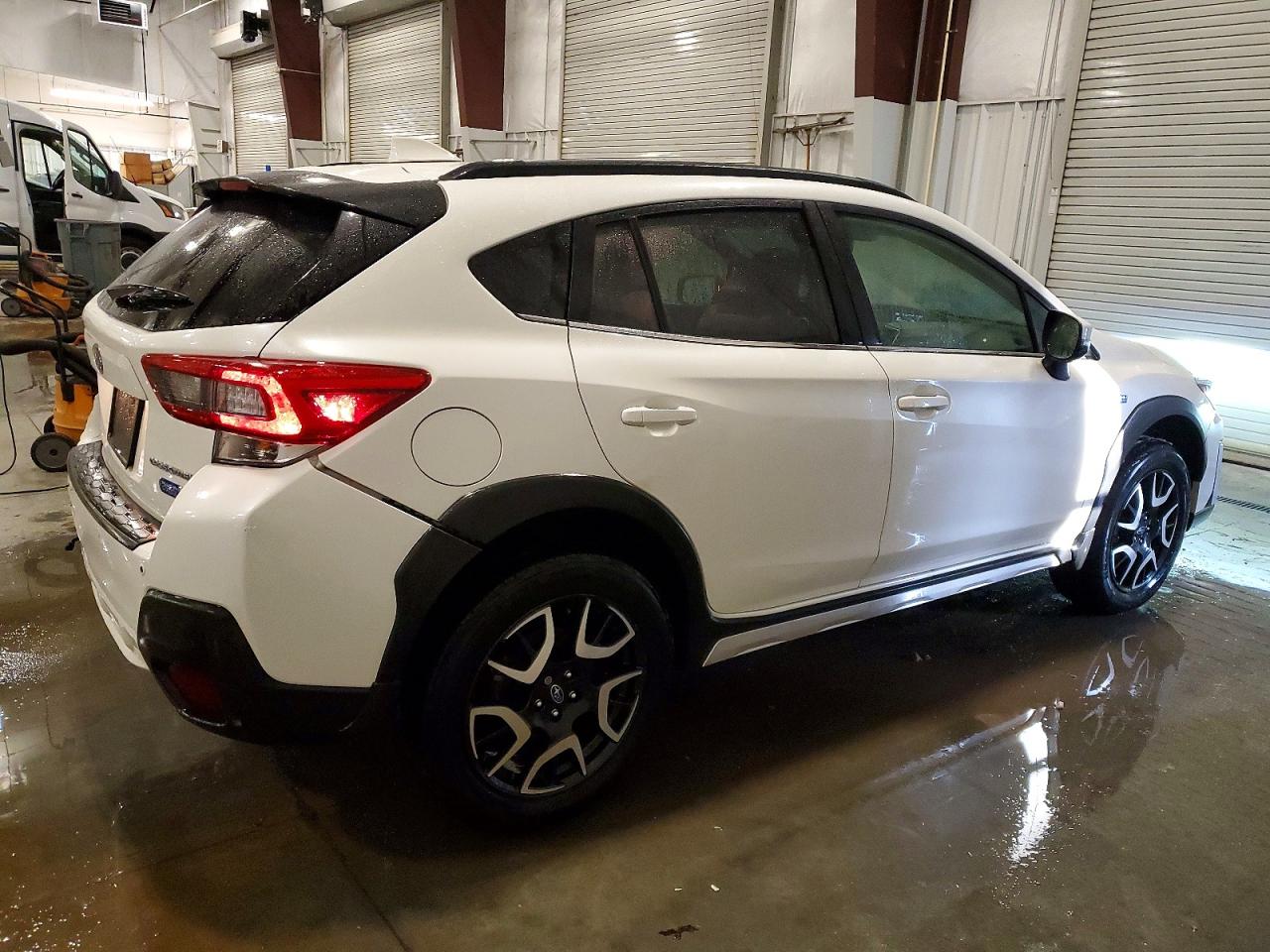 SUBARU CROSSTREK LIMITED 2023