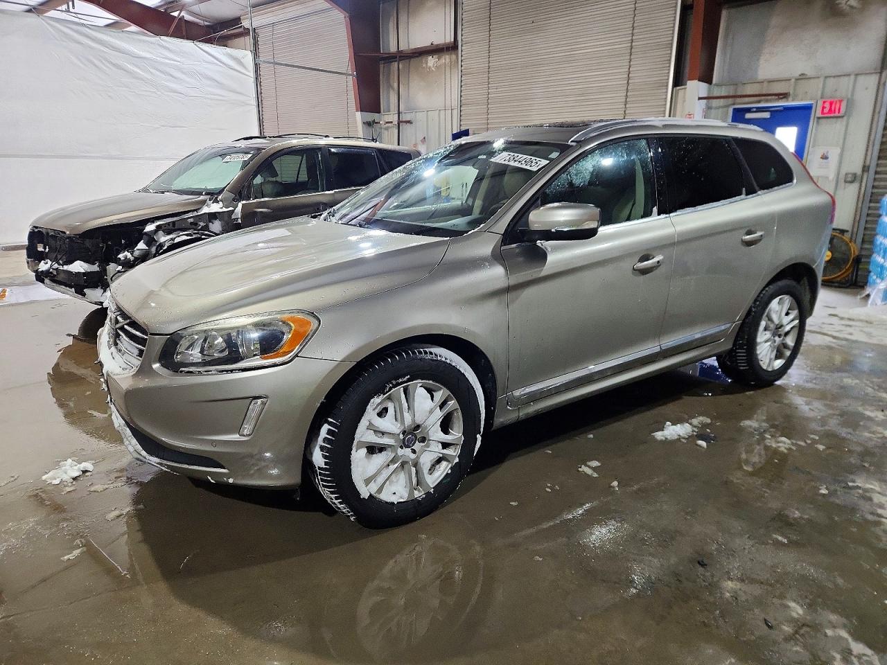 VOLVO XC60 T5 PREMIER 2016