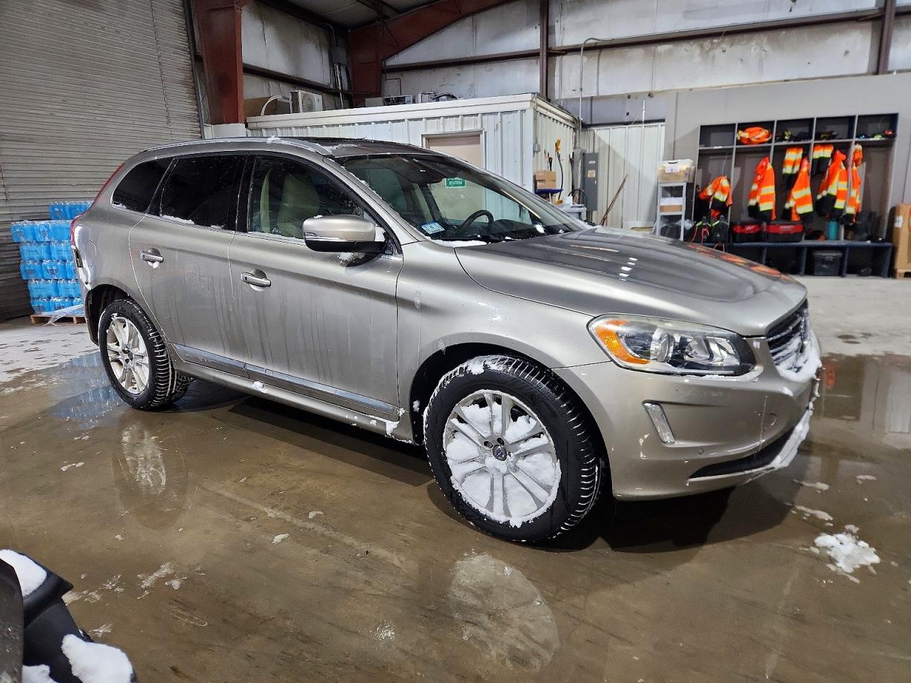 VOLVO XC60 T5 PREMIER 2016