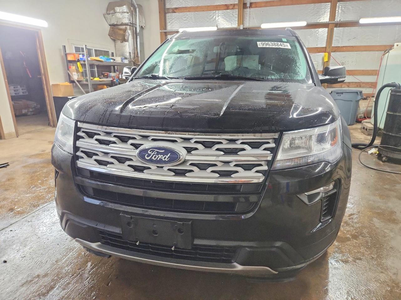 FORD EXPLORER XLT 2019