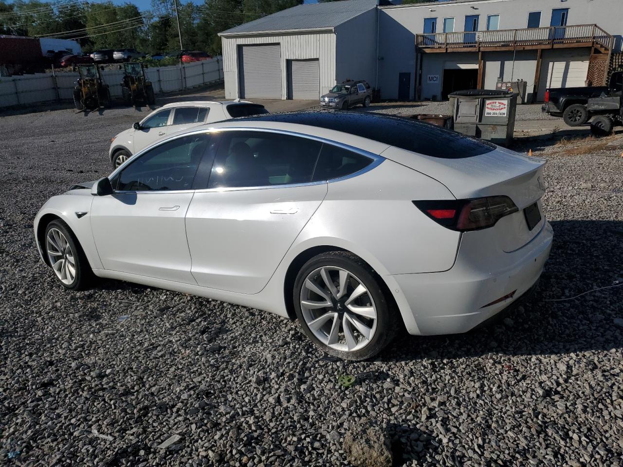 TESLA MODEL 3 2019