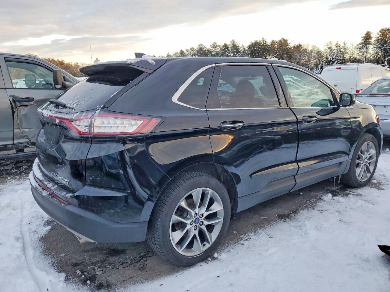 FORD EDGE TITANIUM 2017