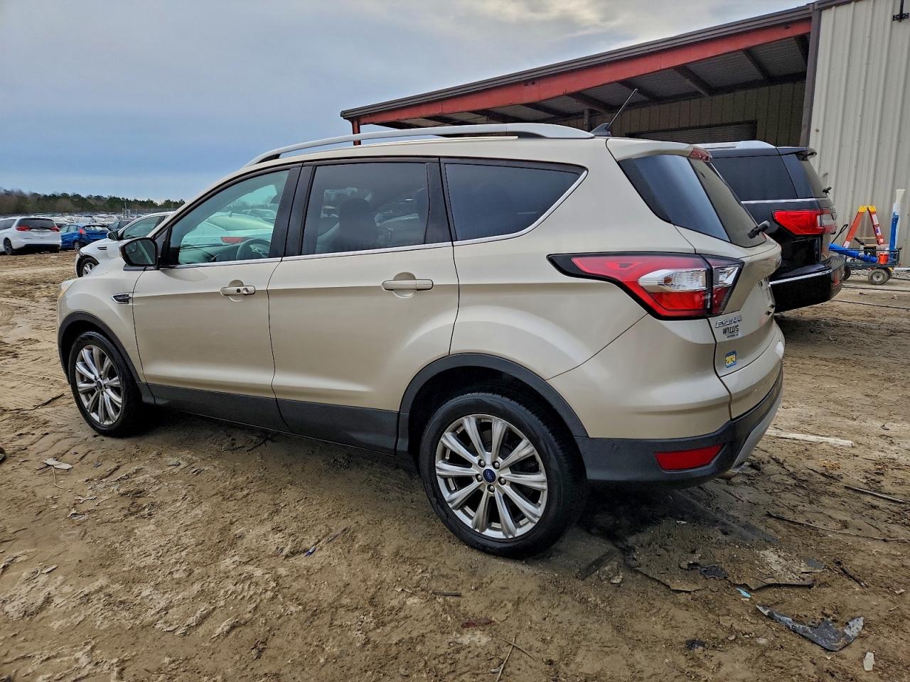 FORD ESCAPE TITANIUM 2018
