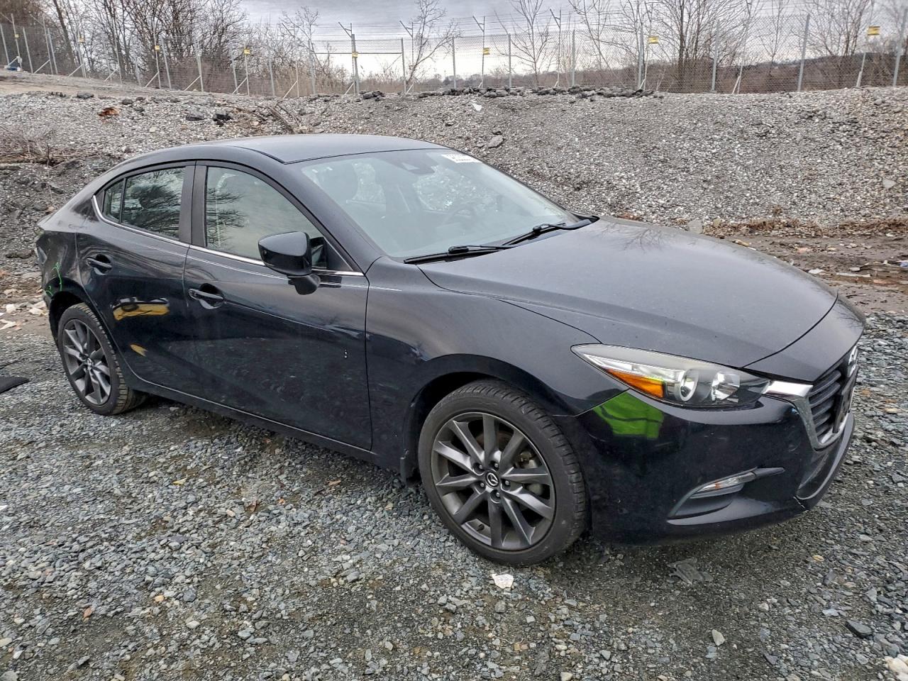 MAZDA 3 TOURING 2018