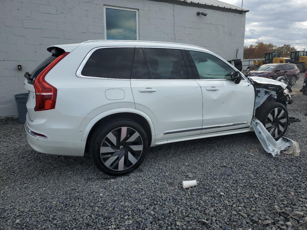 VOLVO XC90 PLUS 2024