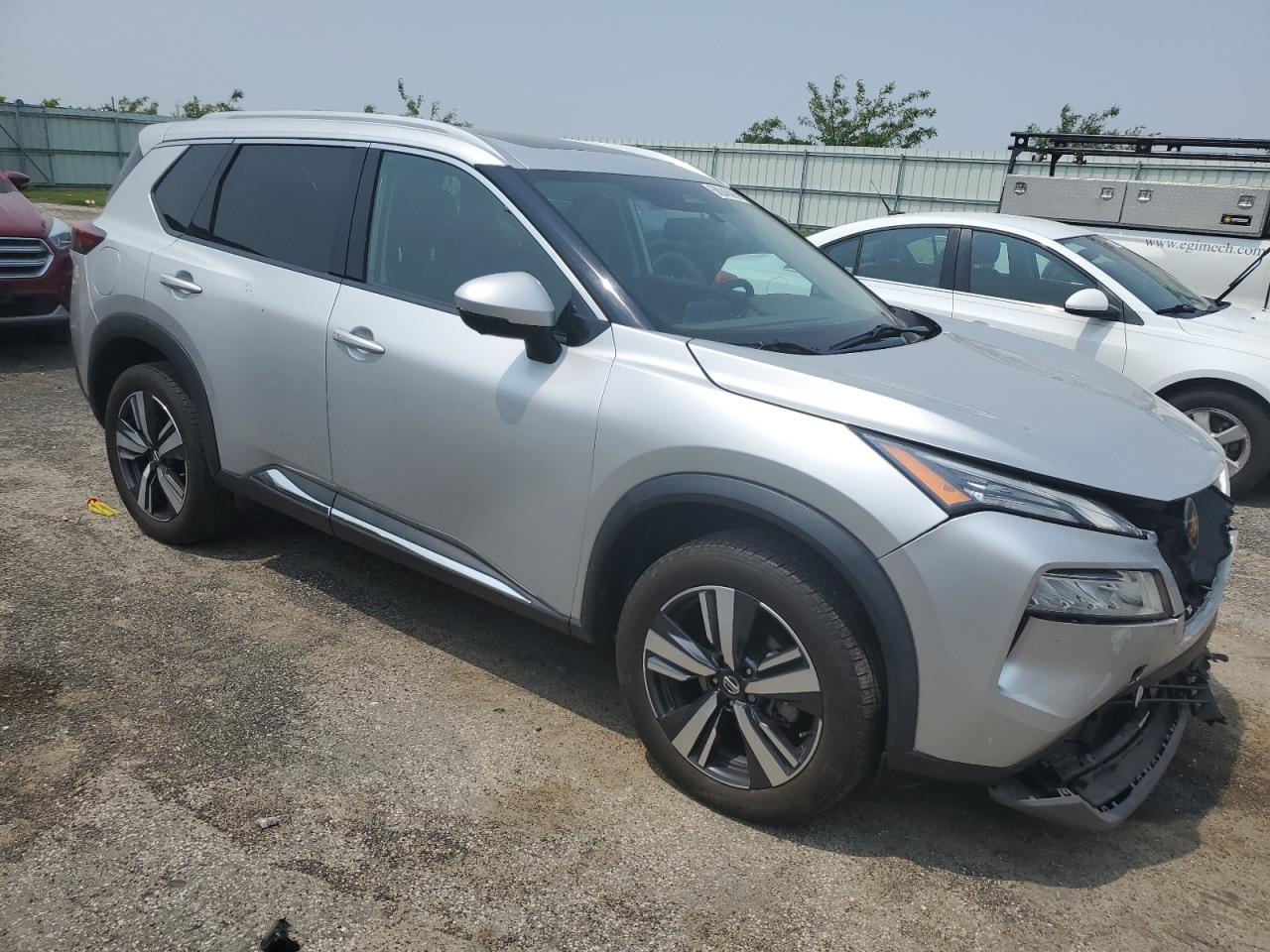 NISSAN ROGUE SL 2021