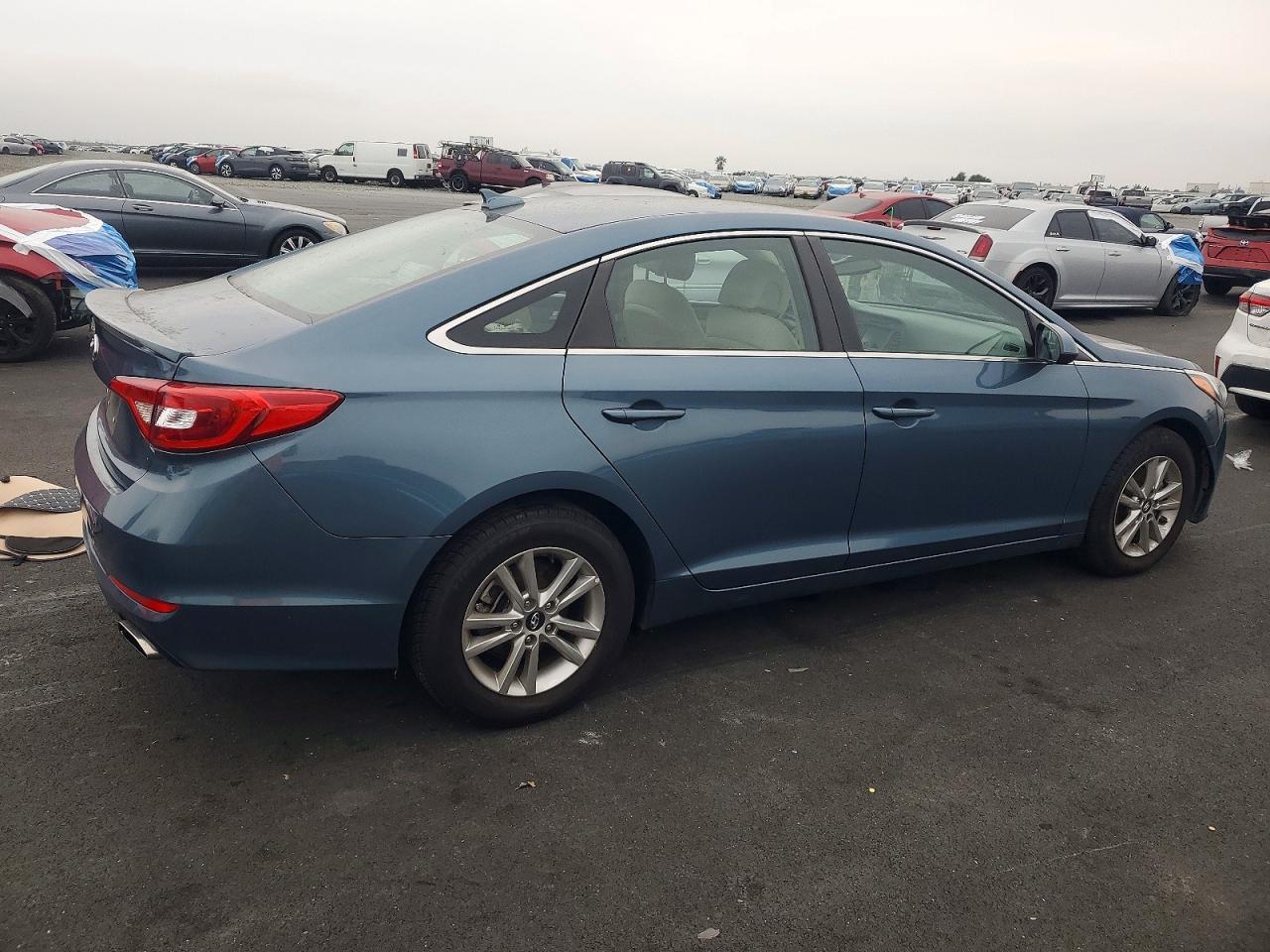 HYUNDAI SONATA SE 2017