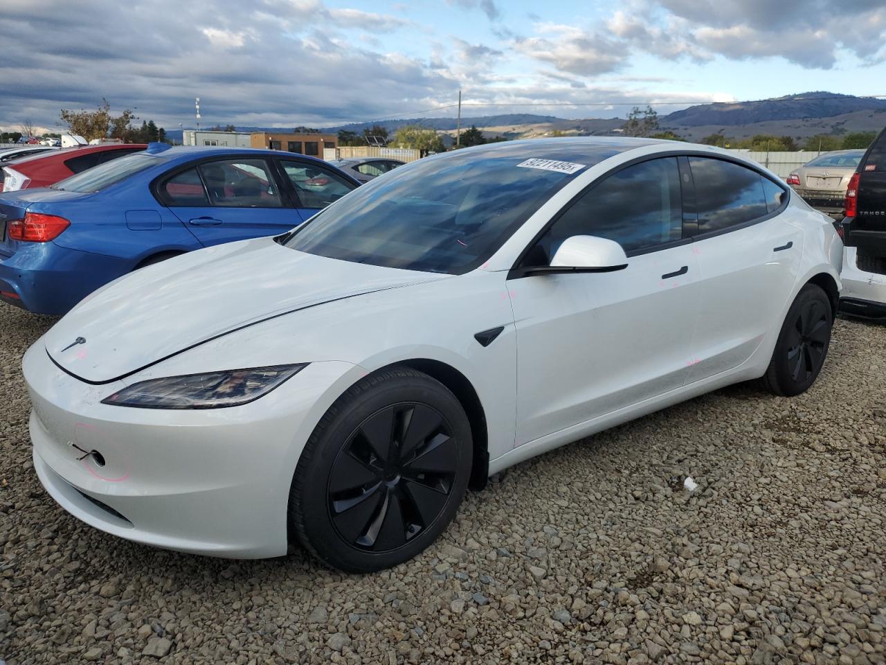 TESLA MODEL 3 2025