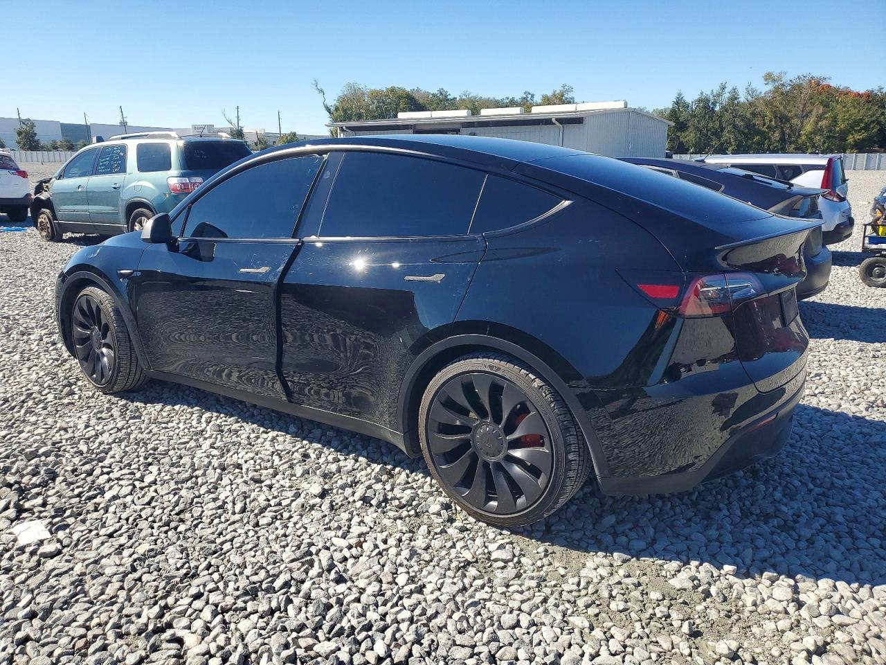 TESLA MODEL Y 2023