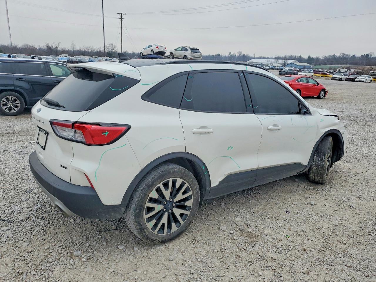FORD ESCAPE SE SPORT 2020