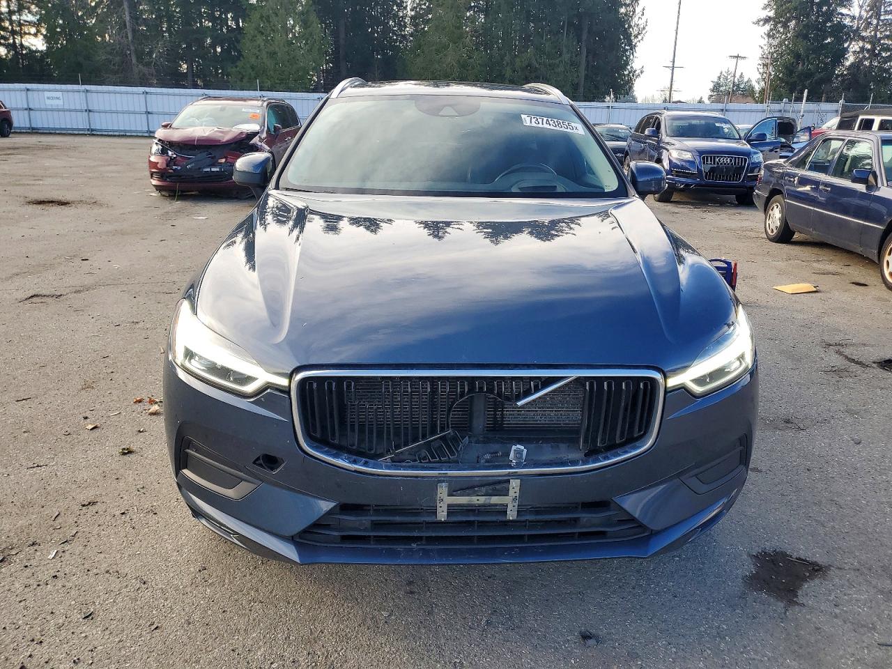 VOLVO XC60 T5 MOMENTUM 2021