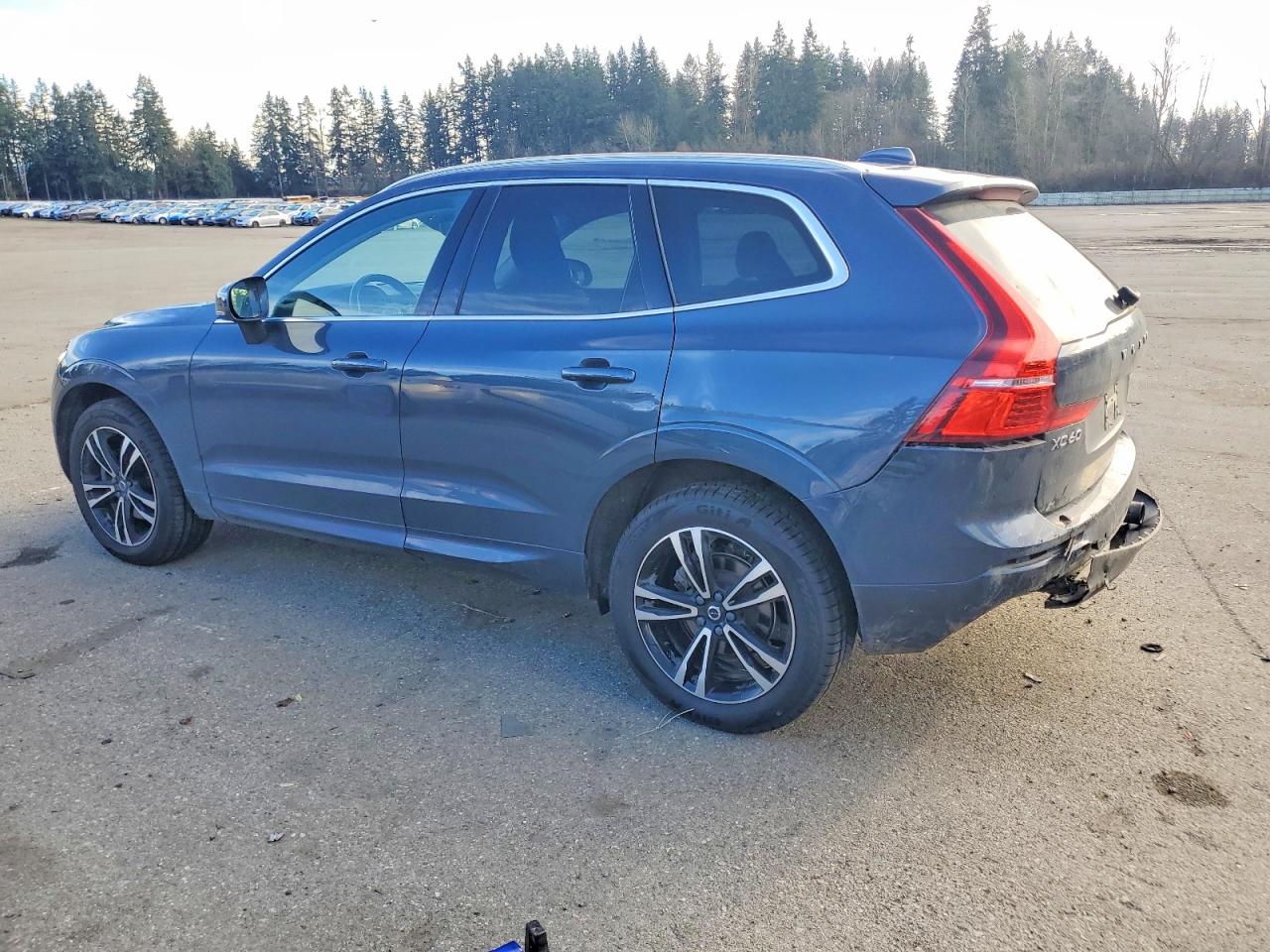 VOLVO XC60 T5 MOMENTUM 2021