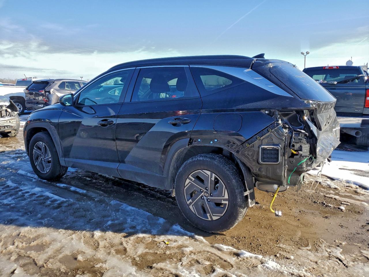HYUNDAI TUCSON BLUE 2025