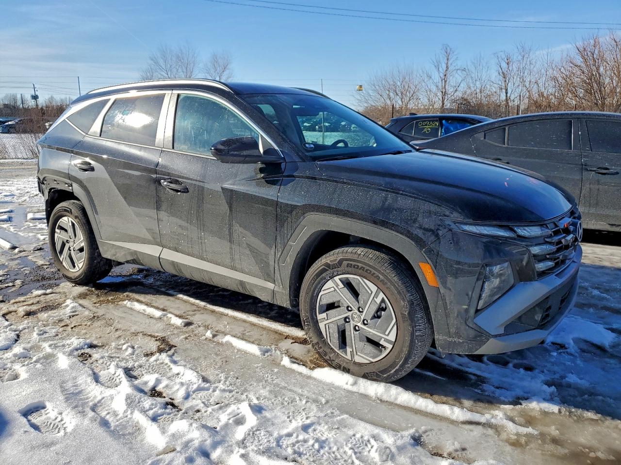 HYUNDAI TUCSON BLUE 2025