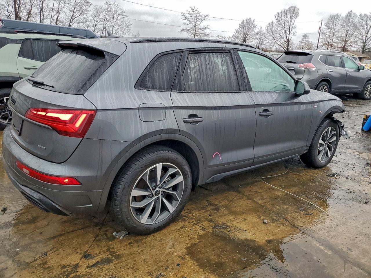 AUDI Q5 PREMIUM 45 2024
